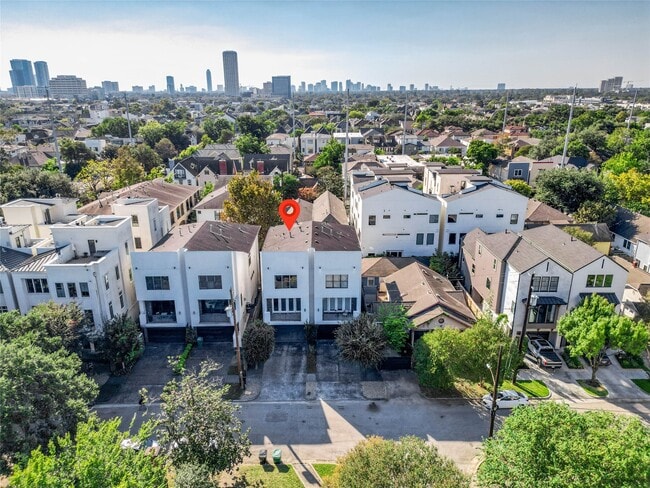 Photo - 1808 Ridgewood St