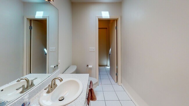 Photo - Park Avenue- 4 Bedroom/3 Bath - BEAUTIFUL!