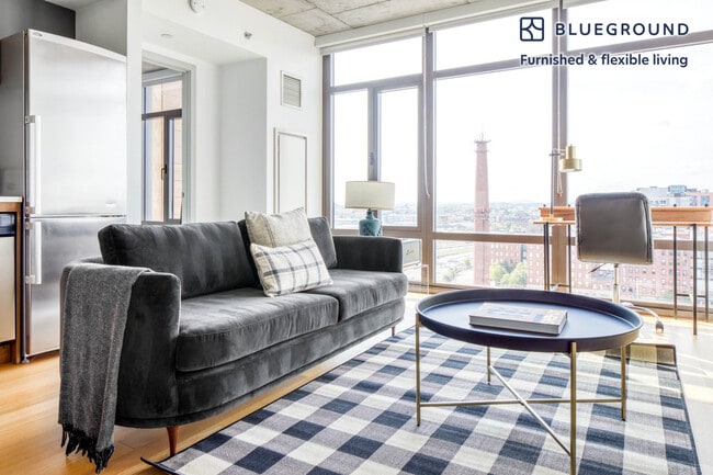 Photo - 315 A St Unidad FL12-ID488