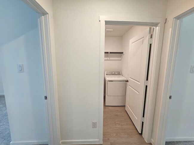 Photo - Ready for immediate move in!