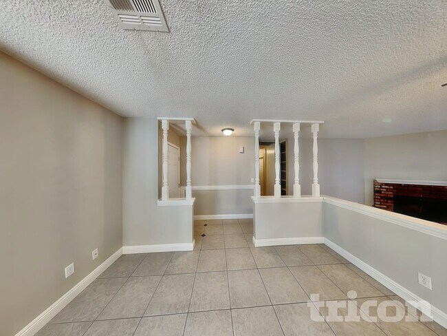Photo - 271 Princess Ann Ct