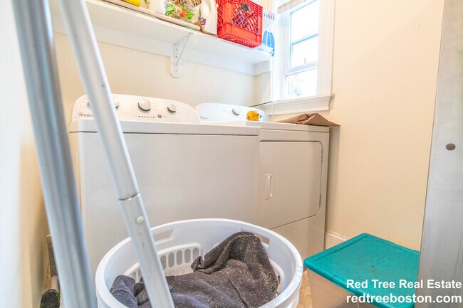 Photo - 15 Romsey St Unit 1
