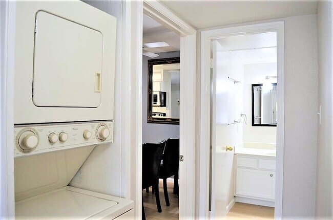 Photo - 2250 Bering Dr Unit True