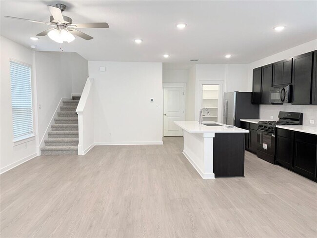 Photo - 148 Hartson Dr