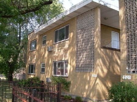 Building Photo - 2530 W Foster Ave Unit 208