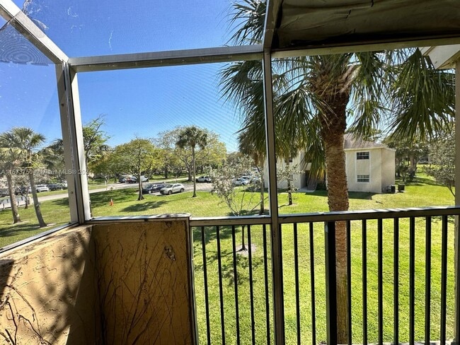 Photo - 800 Cypress Park Way Unit L1