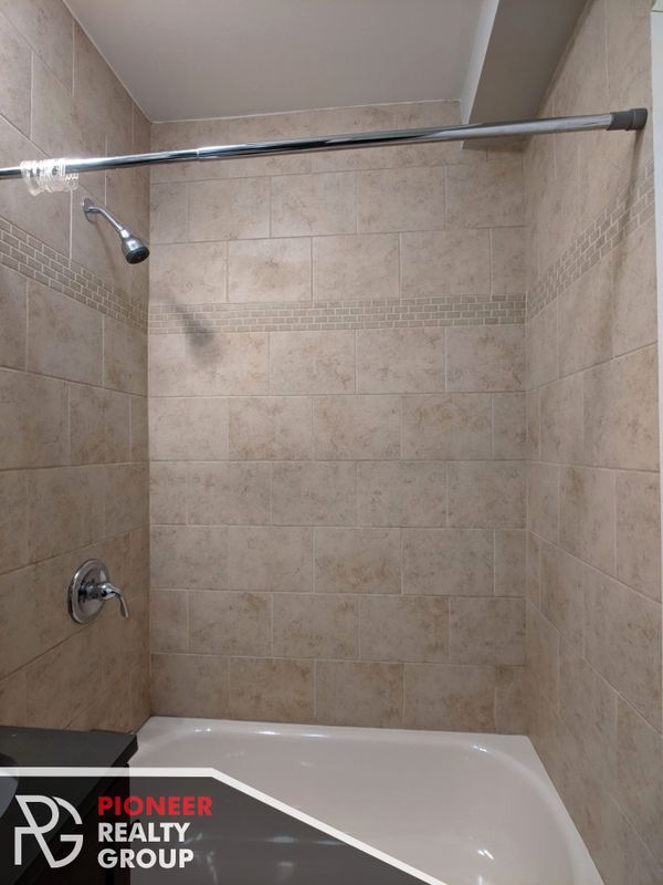 Photo - 818 W Diversey Pkwy Unidad 818-P