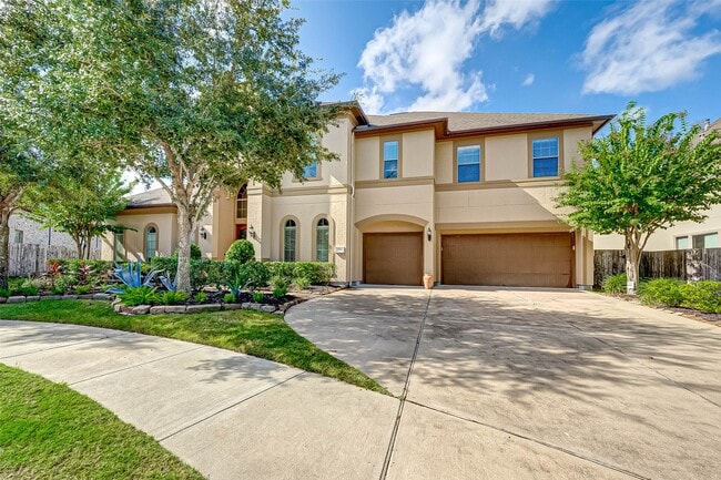 Building Photo - 2914 Cotswold Lane