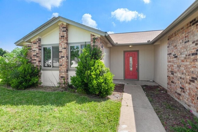 Photo - 13313 Briar Hollow Dr