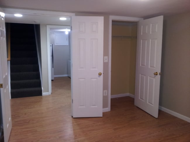 Photo - 4815 Delaware St