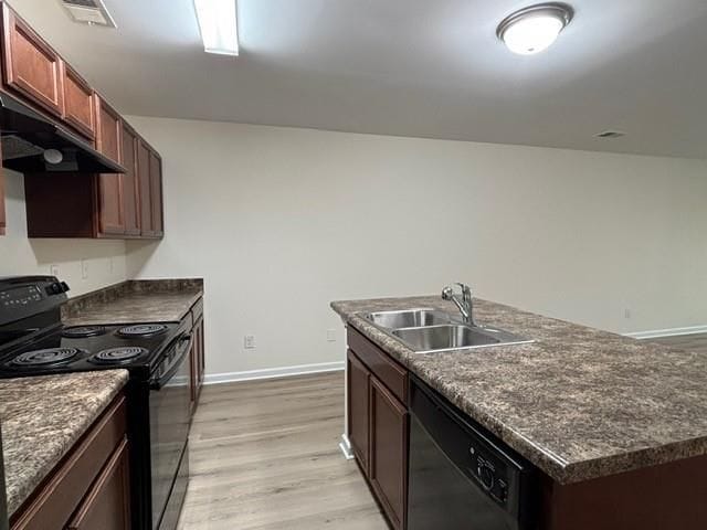 Photo - 2144 Belmont Cir NE