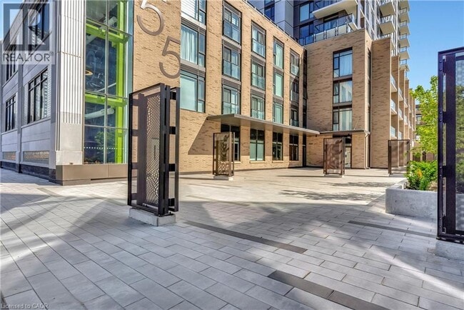 Photo - 55 Duke St W Unit 1409