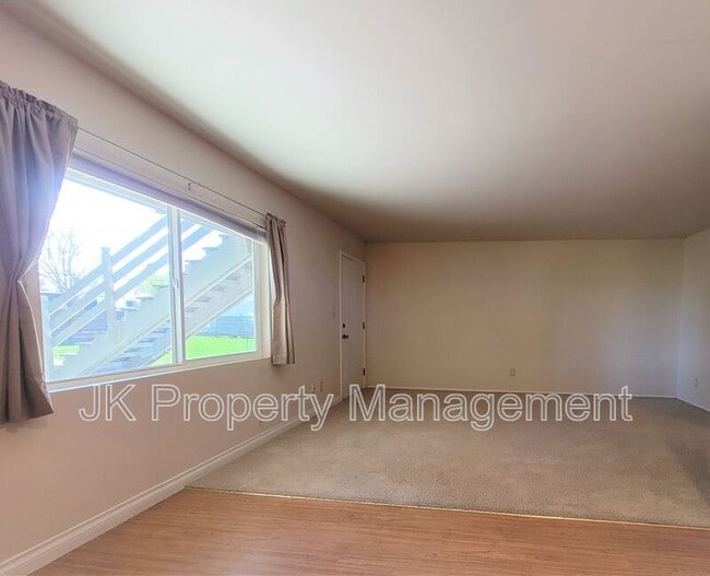 Photo - 3208 11th Ave S Unit #06