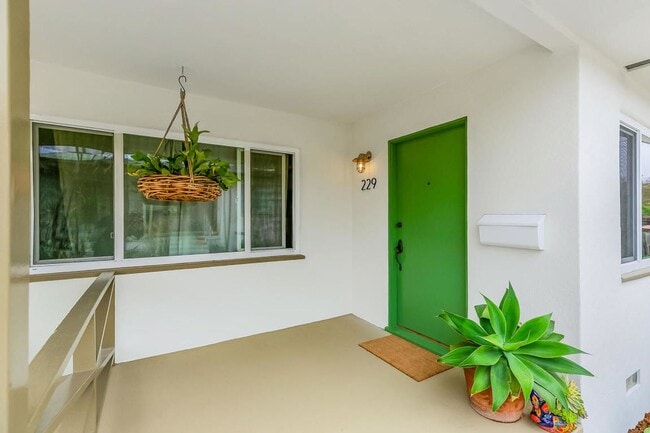 Photo - 225-229 Lynn Drive Apartment Unit 229 Lynn Drive