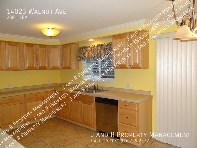 Photo - 14023 Walnut Ave