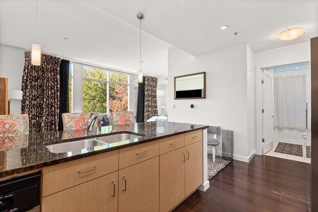 Photo - Fully Furnished Studio Condo at The Adelicia