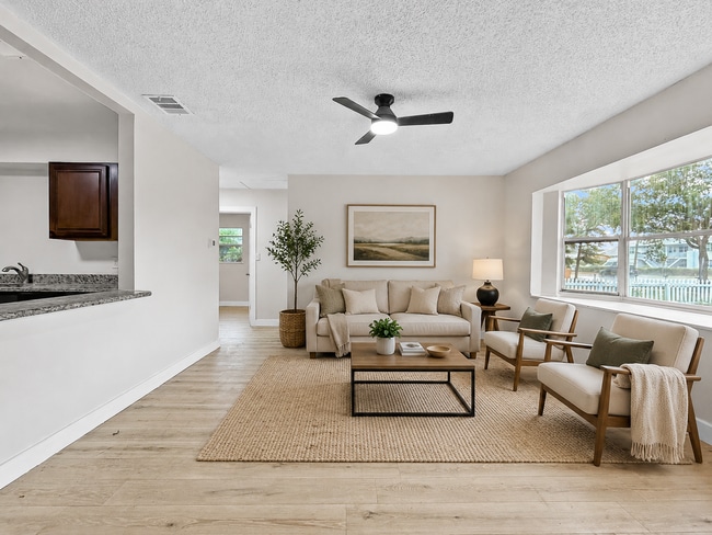 Photo - 3128 49th Street N