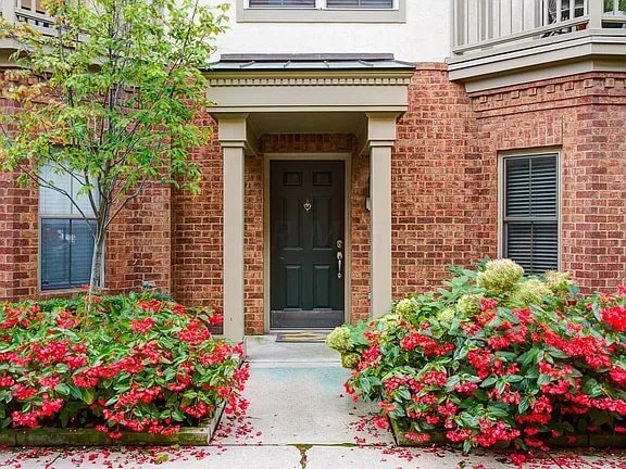 49 Victorian Gate Wy