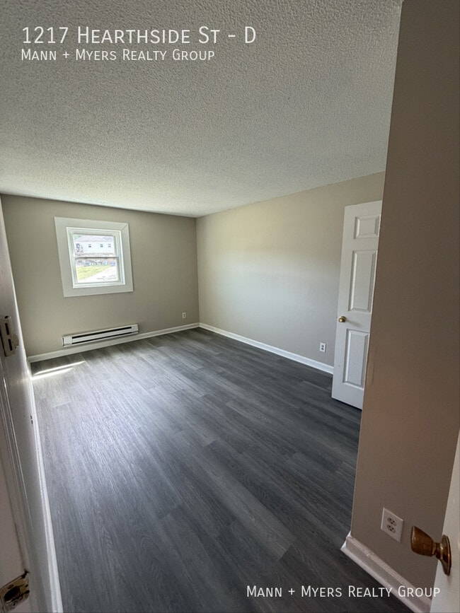 Photo - 1217 Hearthside St Unit D