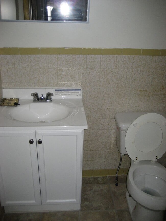 Photo - 3 Bedroom Home in Beechview - 1.5 Bath.