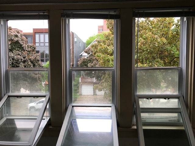 ¡BONITO! ¡Vista al este! - 1527 N Jackson St