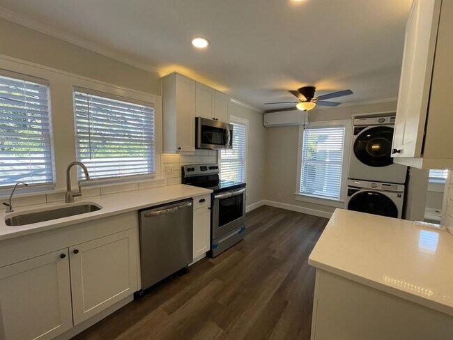 Photo - 2624 12th St N Unidad 4