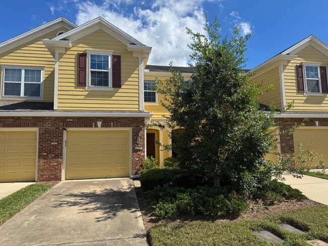 Photo - Lake Views. Upgraded Finishes. Gated Commu...