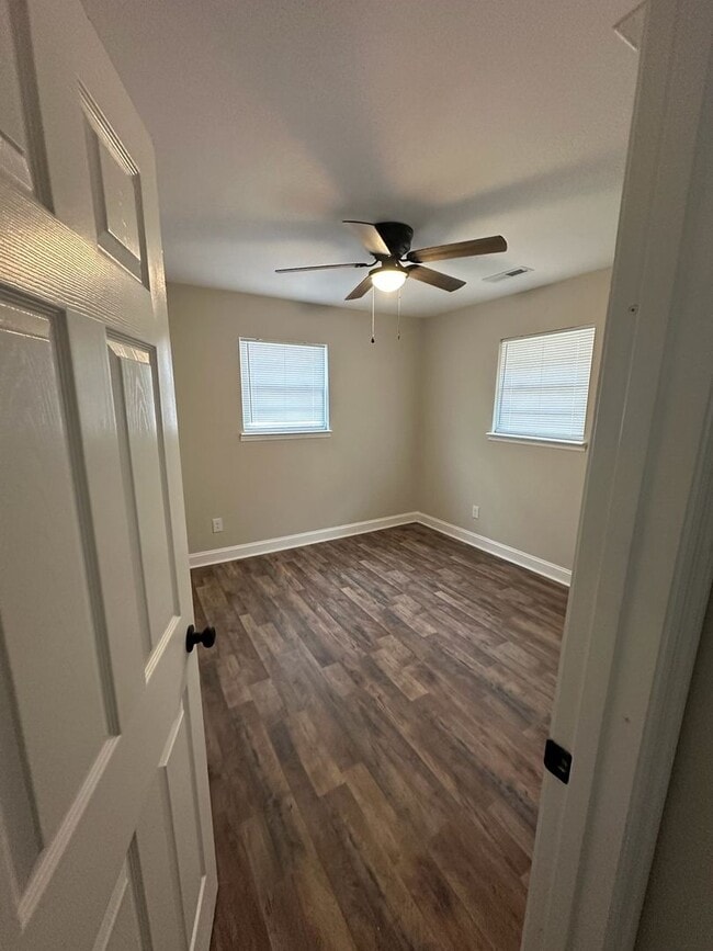 Photo - 1537 N Avalon Cir Unit A