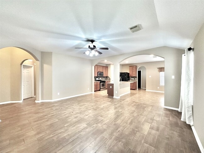 Photo - 6303 Tolstin Lakes Ln