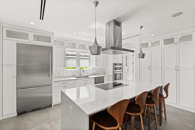 Photo - 1522 Urbino Ave