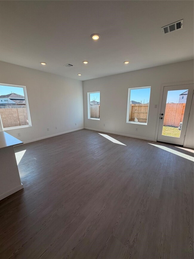 Photo - 2226 Salinas Dr