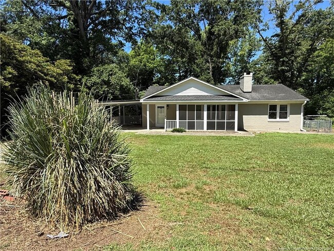 Building Photo - 907 Evans Dr Rental