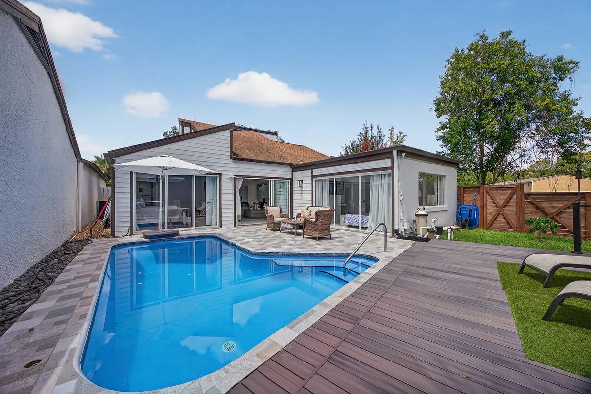 Photo - 7805 Baymeadows Cir W