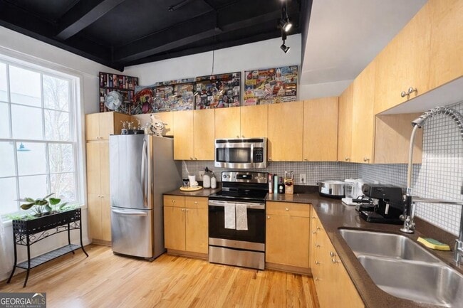 Photo - 1736 Liberty Ln