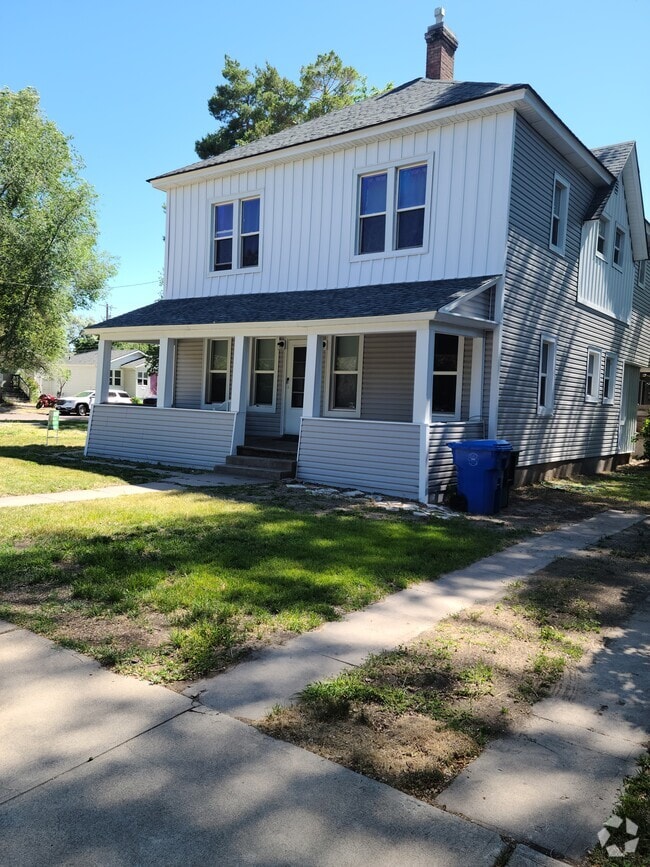 Building Photo - 345 S 9th Ave Unit 2 Rental