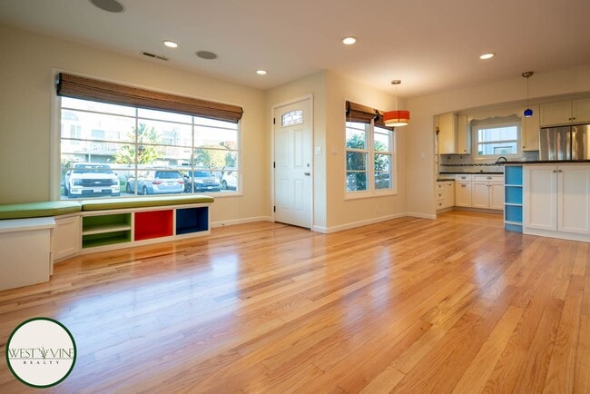 Photo - Lovely 3 Bed Home Steps From Santa Cruz Harbor