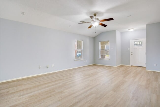 Photo - 20119 Bitterroot Ranch Dr