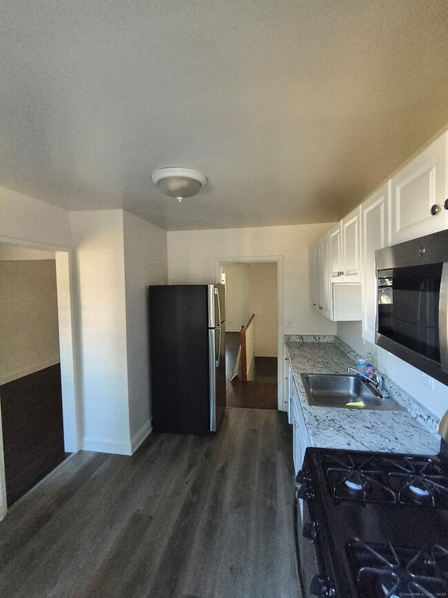 Photo - 108 Blachley Rd