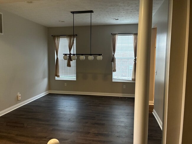 Photo - Gorgeous 3 bdr/3.5 bath Home in Centerville/Springboro Area