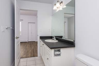 Photo - Grand Central Manor