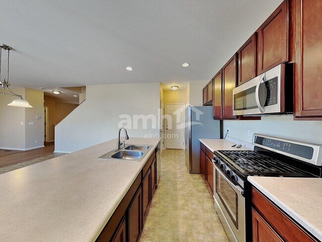 Photo - 5377 Laredo St