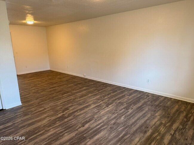 Photo - 5138 Lance St