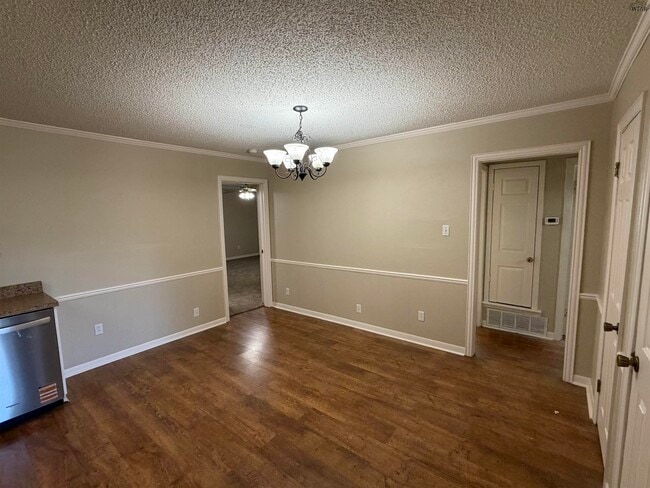 Photo - 5127 Parklane Dr