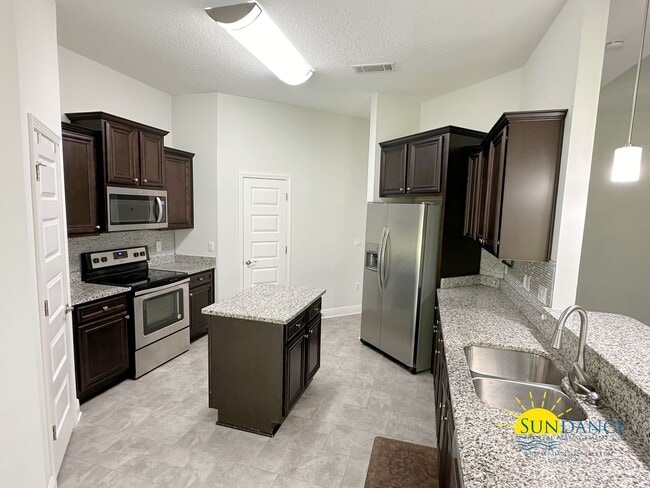 Photo - Beautiful 4 Bedroom Home in the Heart of Navarre!