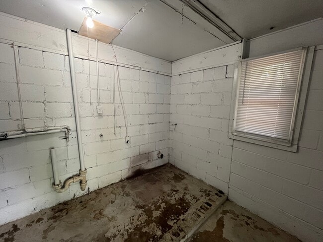 1171 Sparkle Ave