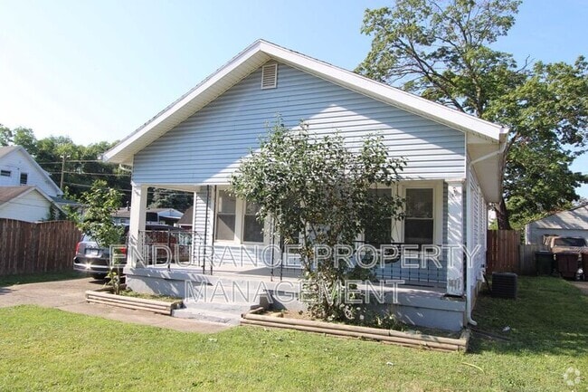 Building Photo - 102 Boys Ave Rental