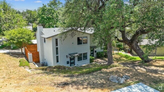Building Photo - 1905 Rockmoor Ave Rental