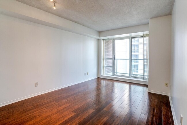 Photo - 7 Michael Power Pl Unit 1505