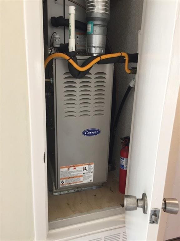 Photo - 10003 Rutland Village E