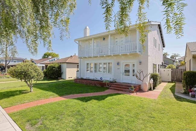 237 E Ave